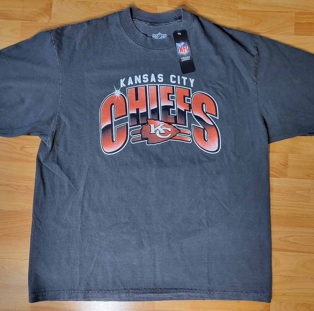 Kansas City Chiefs 2XL Retro Gray T-Shirt Heavyweight Vintage Black NWT XXL NEW